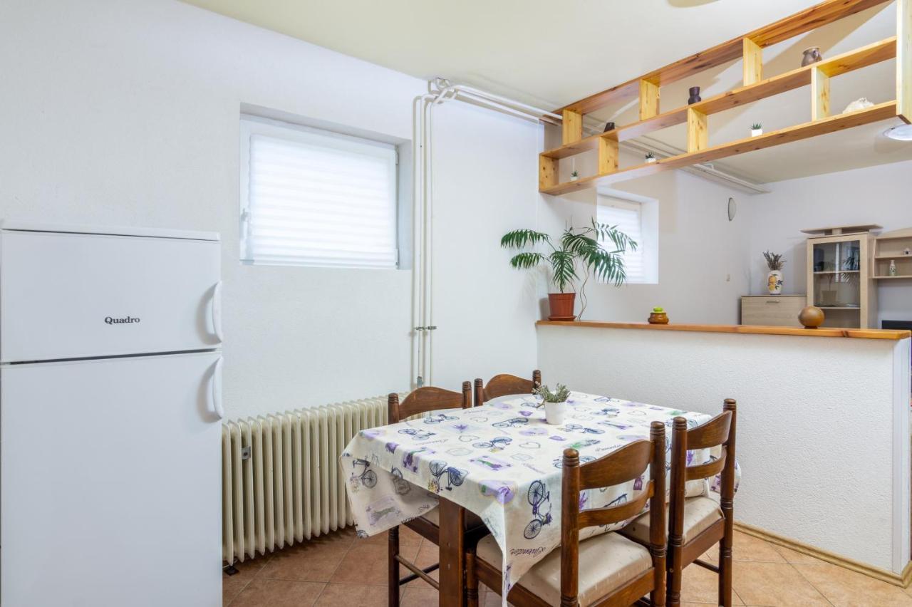 Apartment Buzet 17562A Экстерьер фото