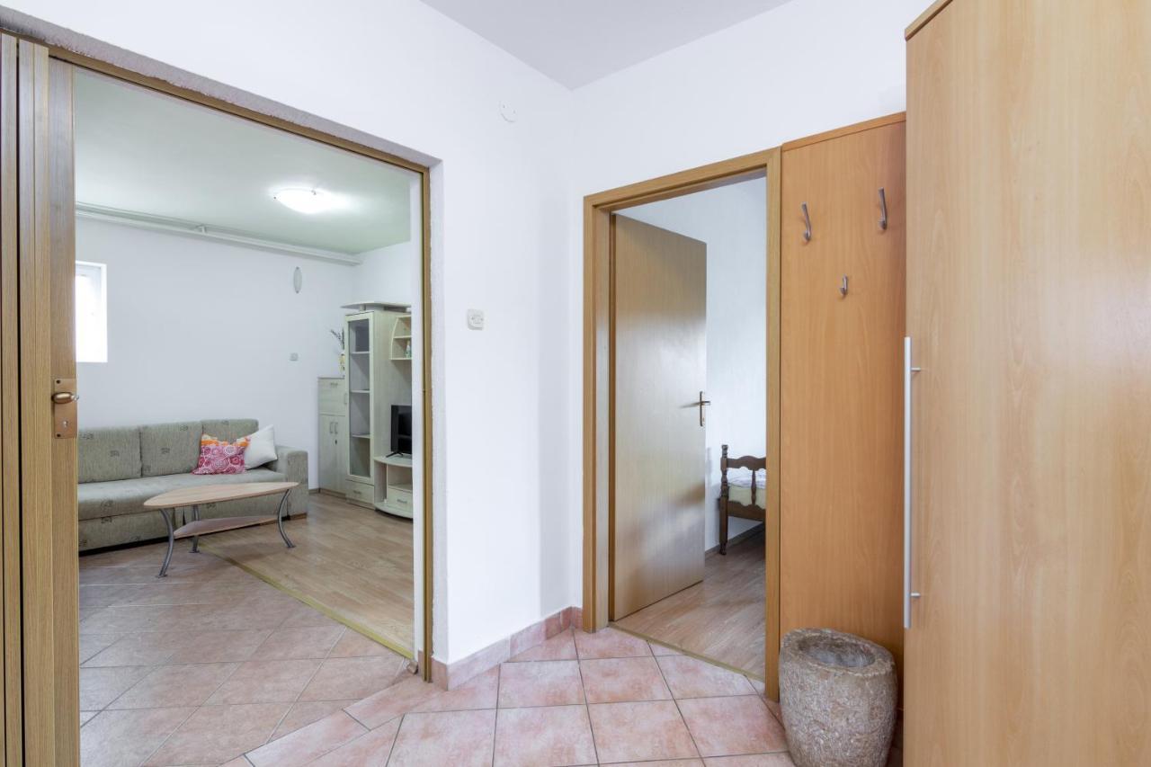 Apartment Buzet 17562A Экстерьер фото